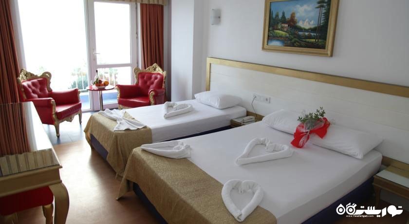 تخت های اتاق تریپل